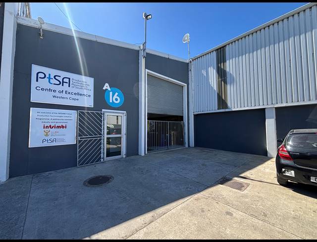 912M² WAREHOUSE TO LET IN BEACONVALE